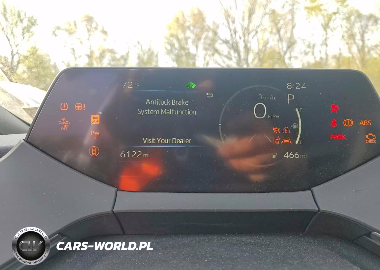 2026 Toyota Prius Le VIN:JTDACAAU7T3068592 - 9