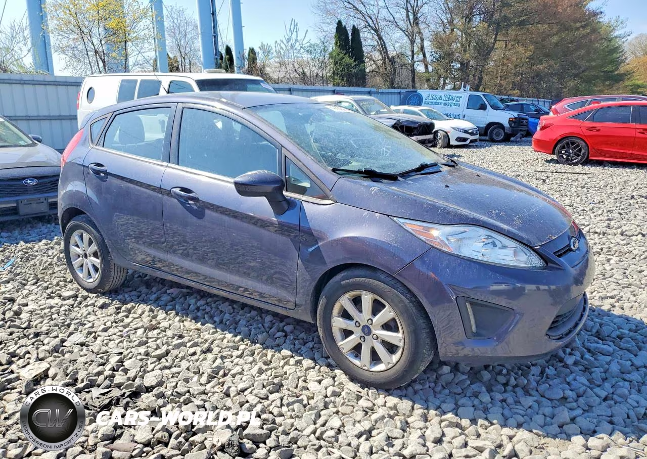2013 Ford Fiesta Se VIN:3FADP4EJ9DM131488 - 4