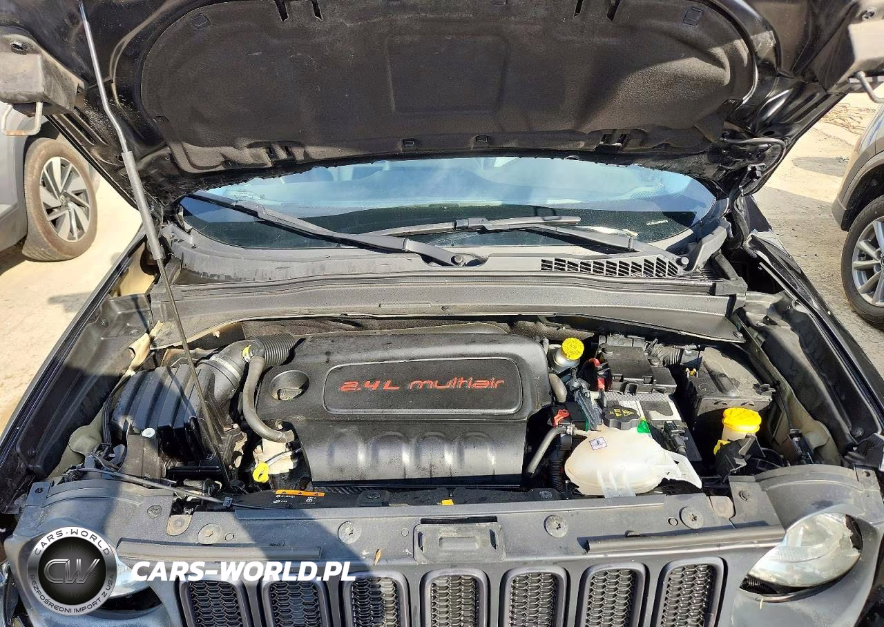 2016 Jeep Renegade Trailhawk VIN:ZACCJBCTXGPE35219 - 11