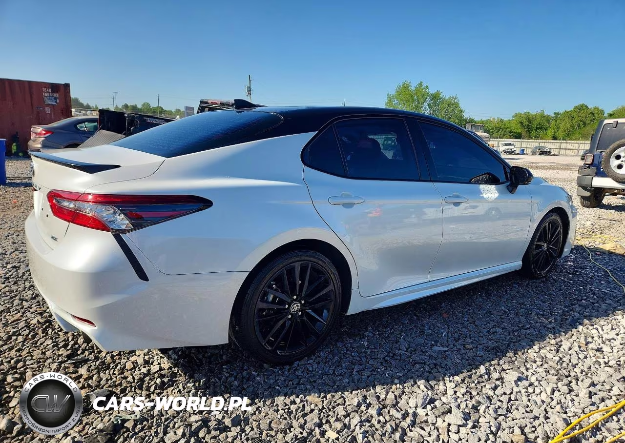 2022 Toyota Camry Xse V6 VIN:4T1KZ1AK8NU070975 - 3
