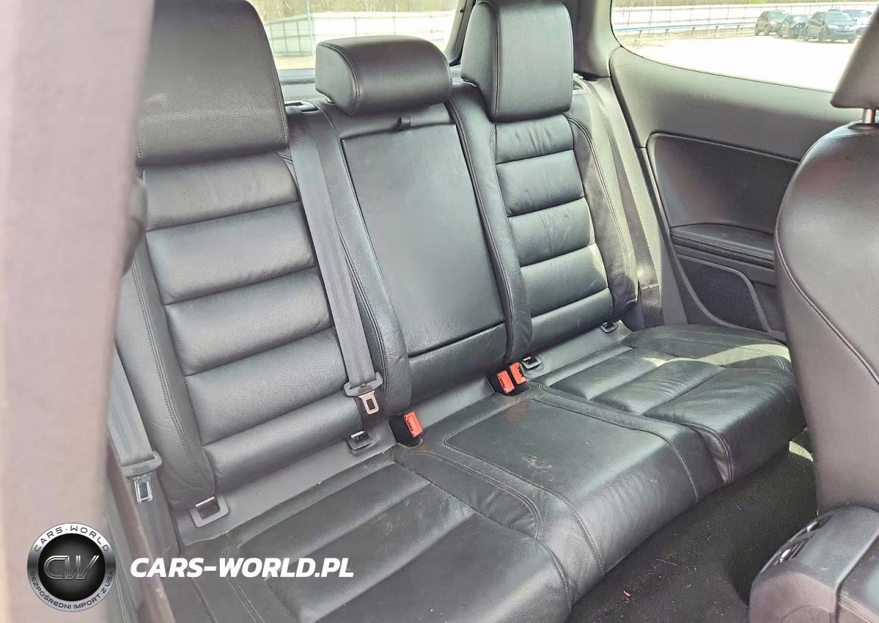 2012 Volkswagen Golf R VIN:WVWRF7AJ7CW219495 - 10