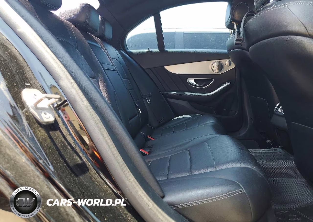 2018 Mercedes-Benz C 300 VIN:55SWF4JB0JU280830 - 10