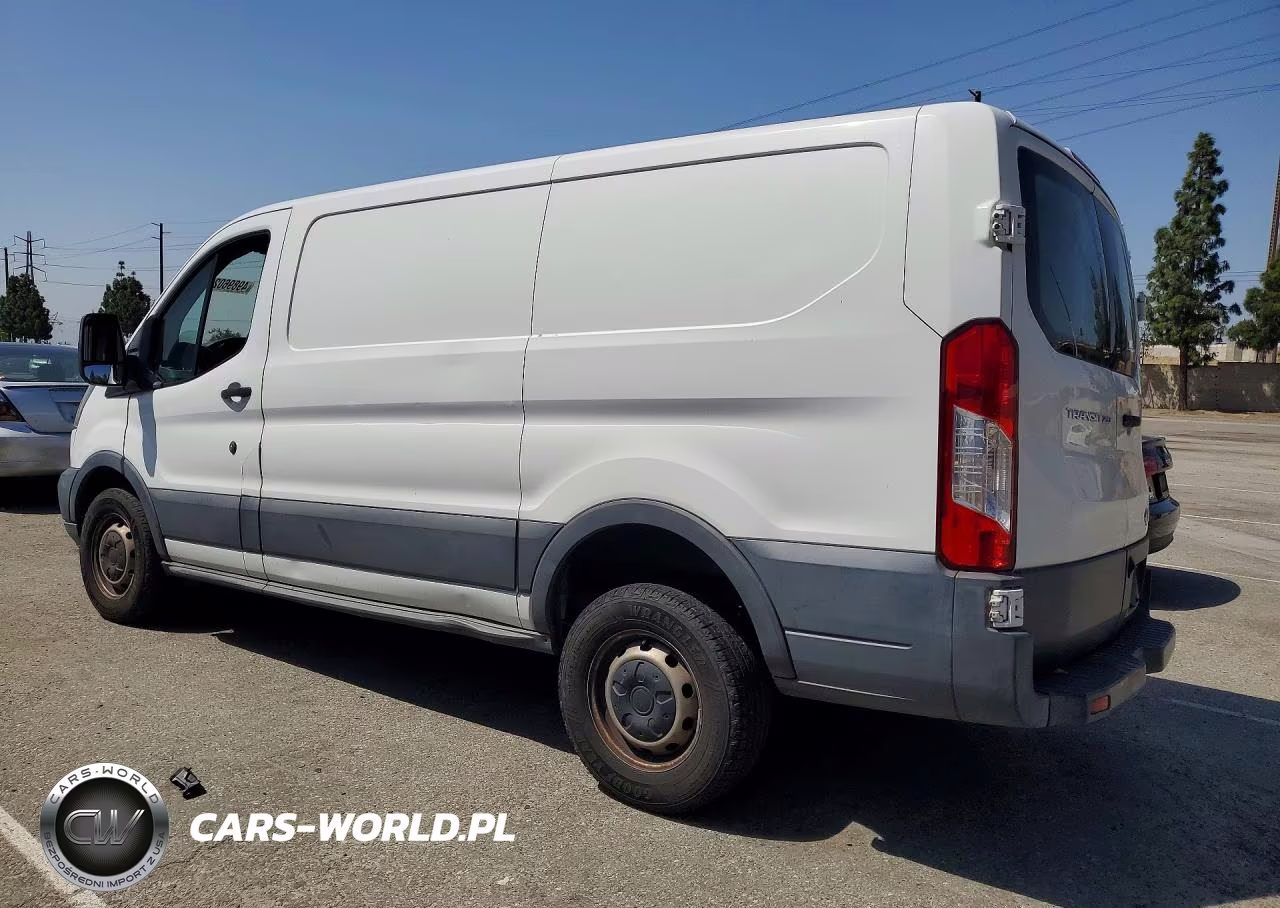 2017 Ford Ford VIN:1FTYR1ZM9HKA75252 - 2