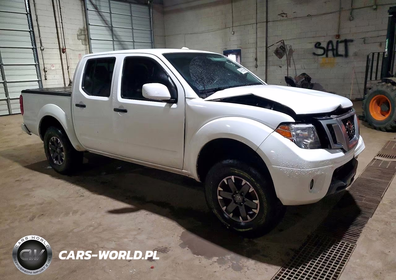 2018 Nissan Frontier Pro-4X VIN:1N6AD0EV0JN768933 - 4