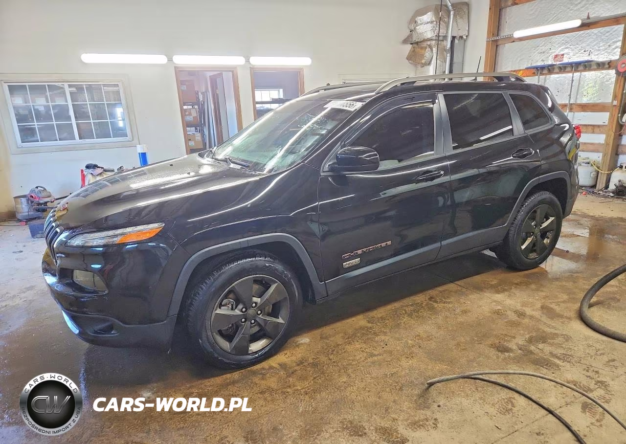 2017 Jeep Cherokee Latitude – zdjęcie 1 z 13