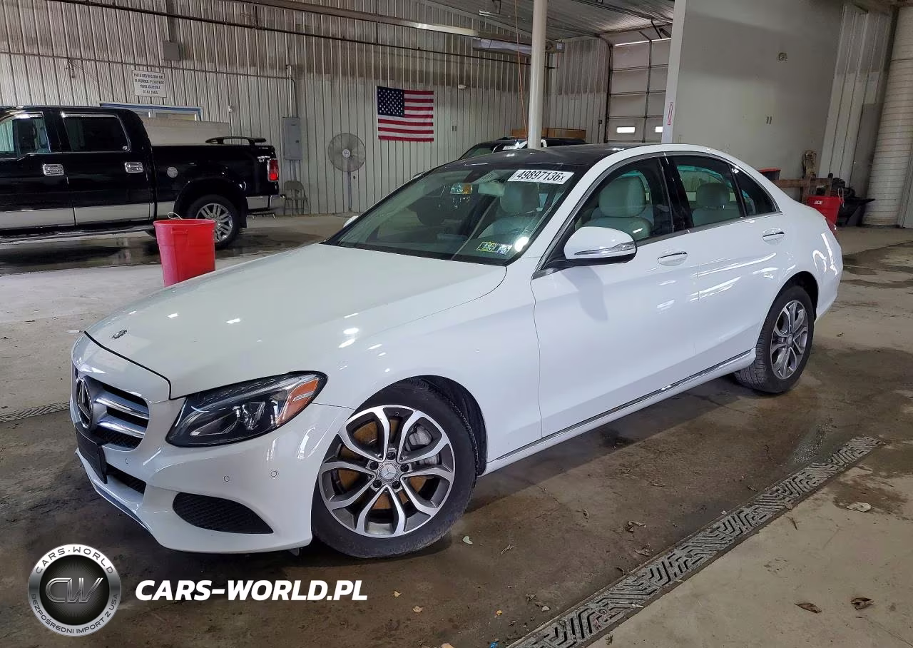 2015 Mercedes-Benz C 300 4Matic – zdjęcie 1 z 12