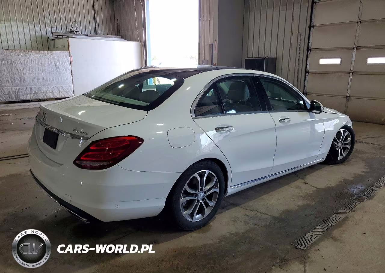 2015 Mercedes-Benz C 300 4Matic VIN:55SWF4KB0FU067091 - 3