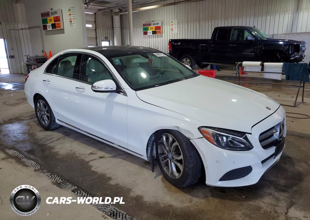 2015 Mercedes-Benz C 300 4Matic VIN:55SWF4KB0FU067091 - 4