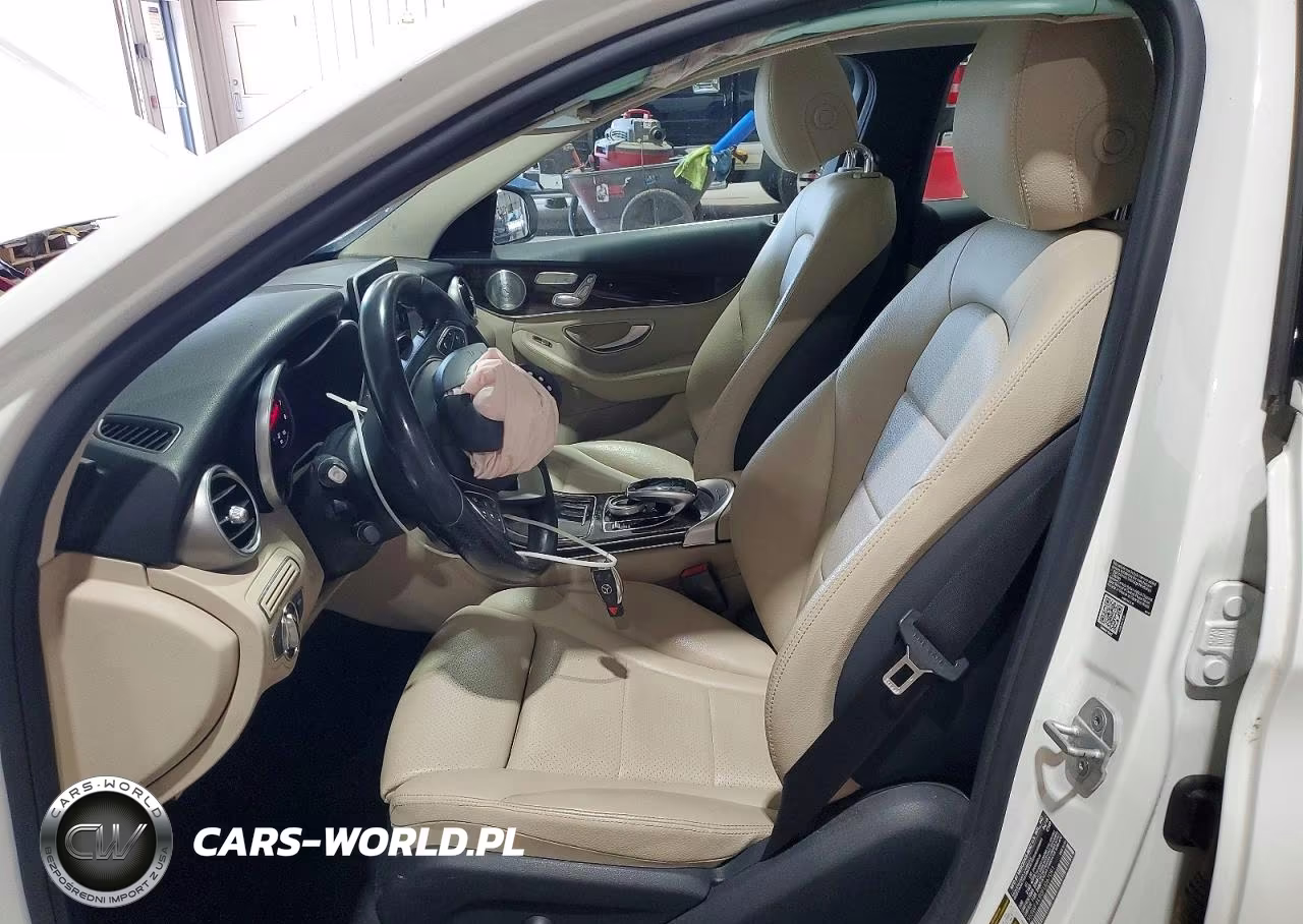 2015 Mercedes-Benz C 300 4Matic VIN:55SWF4KB0FU067091 - 7