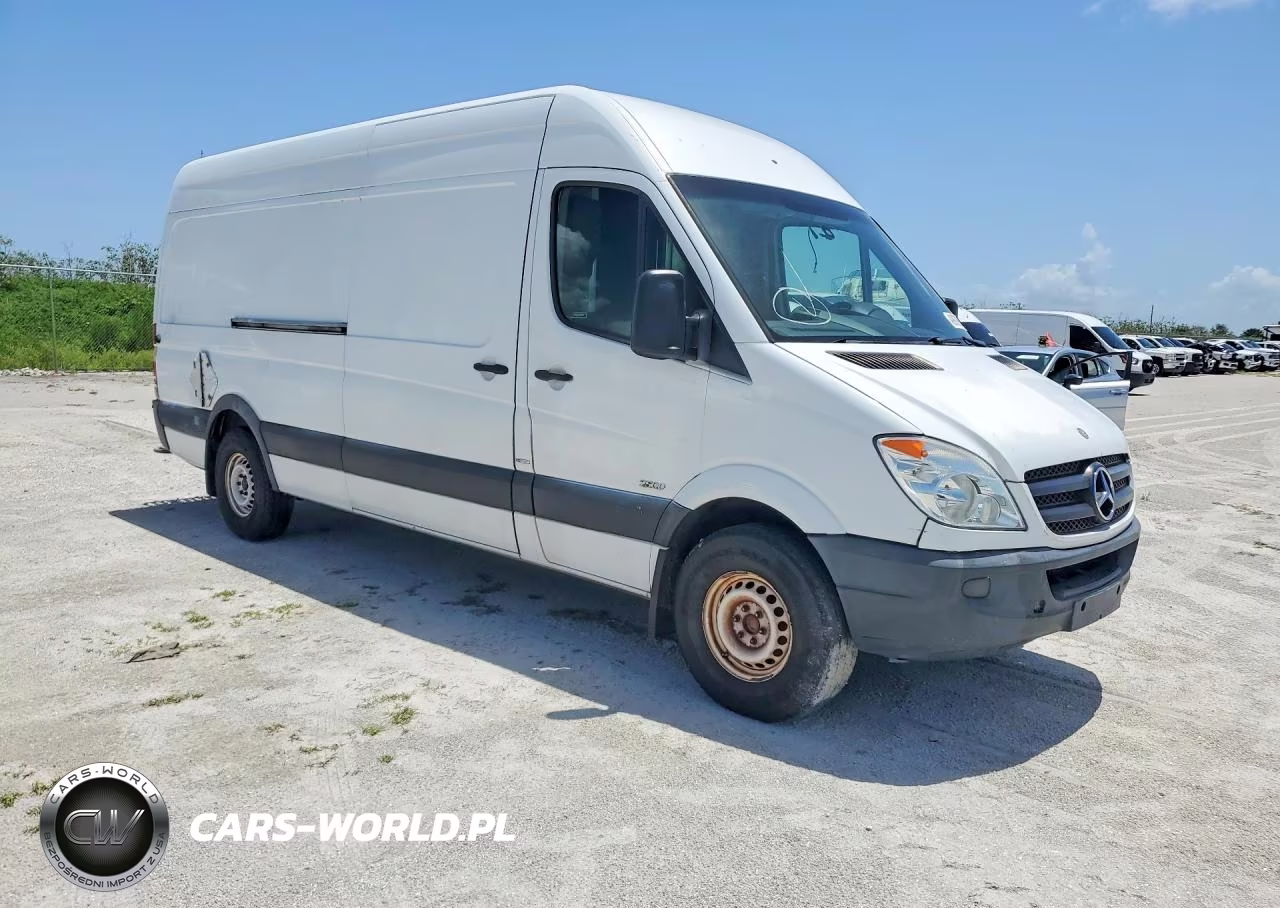 2012 Mercedes-Benz Sprinter 2500 VIN:WD3PE8CB3C5683096 - 4