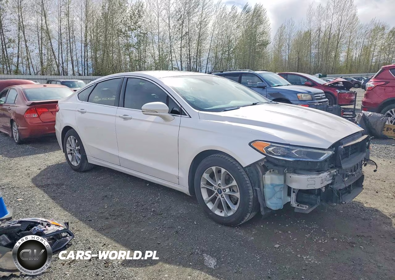 2019 Ford Fusion Titanium VIN:3FA6P0SU1KR258526 - 4