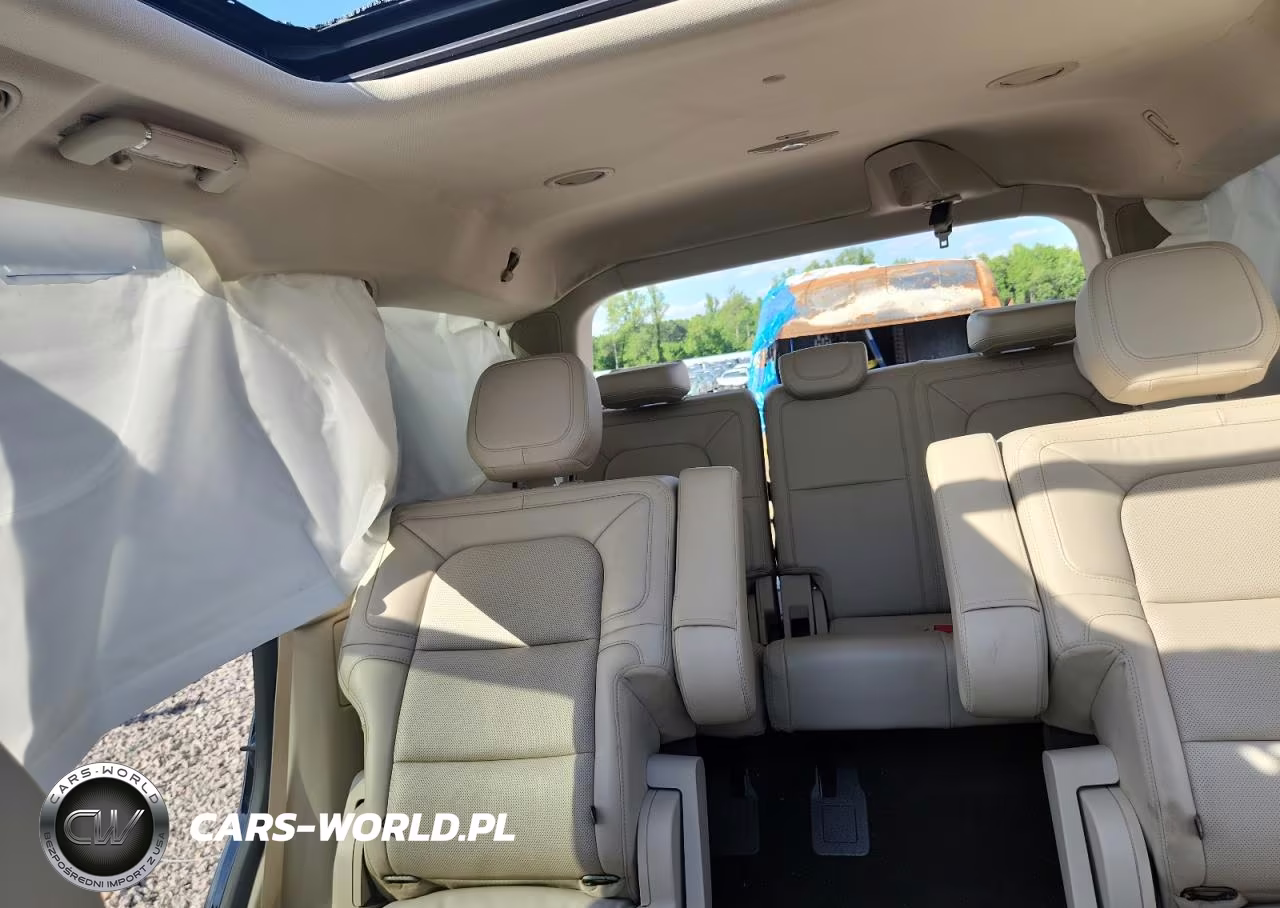 2021 Lincoln Navigator Reserve VIN:5LMJJ2LT9MEL13892 - 10