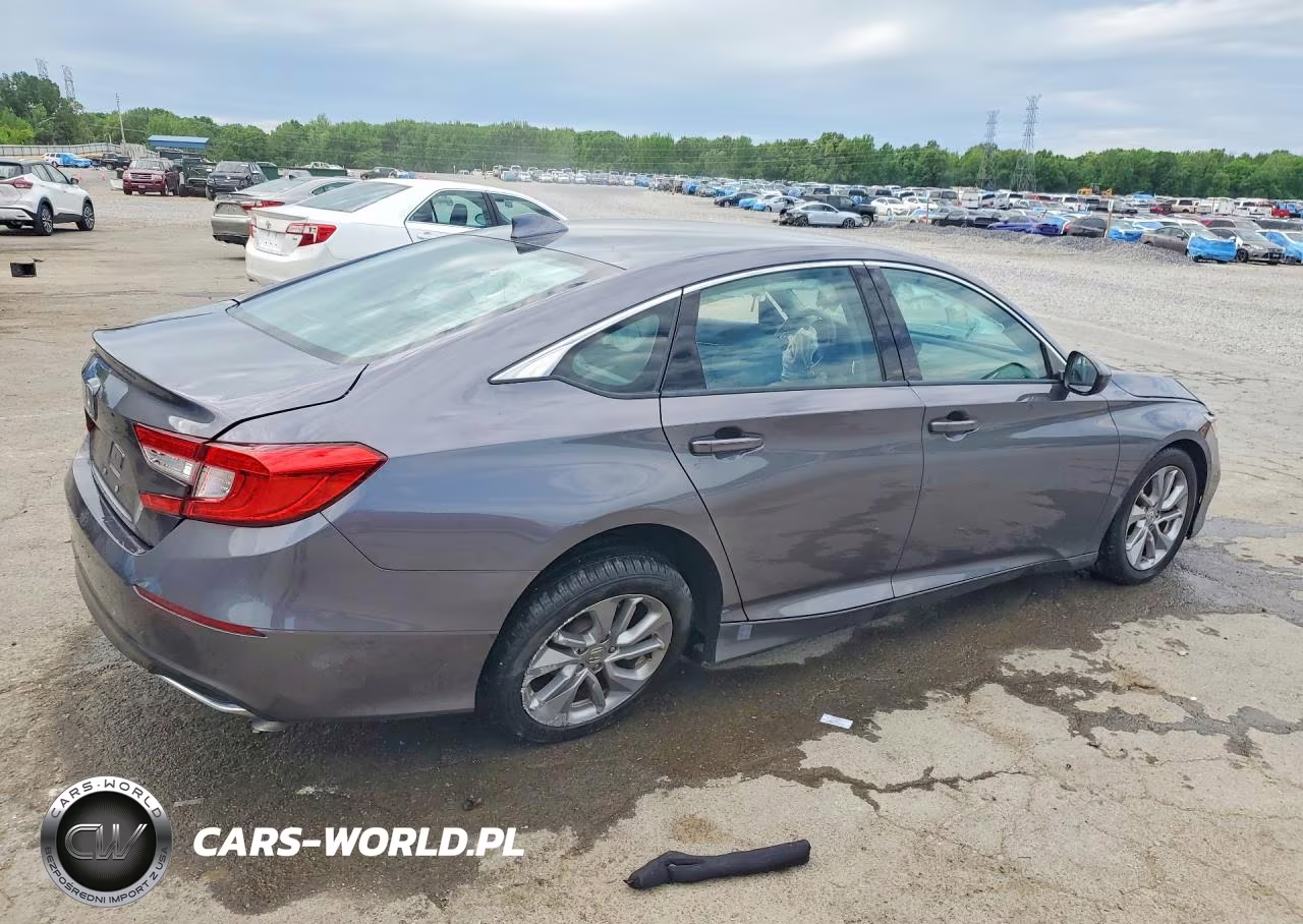 2018 Honda Accord Lx VIN:1HGCV1F1XJA006485 - 3