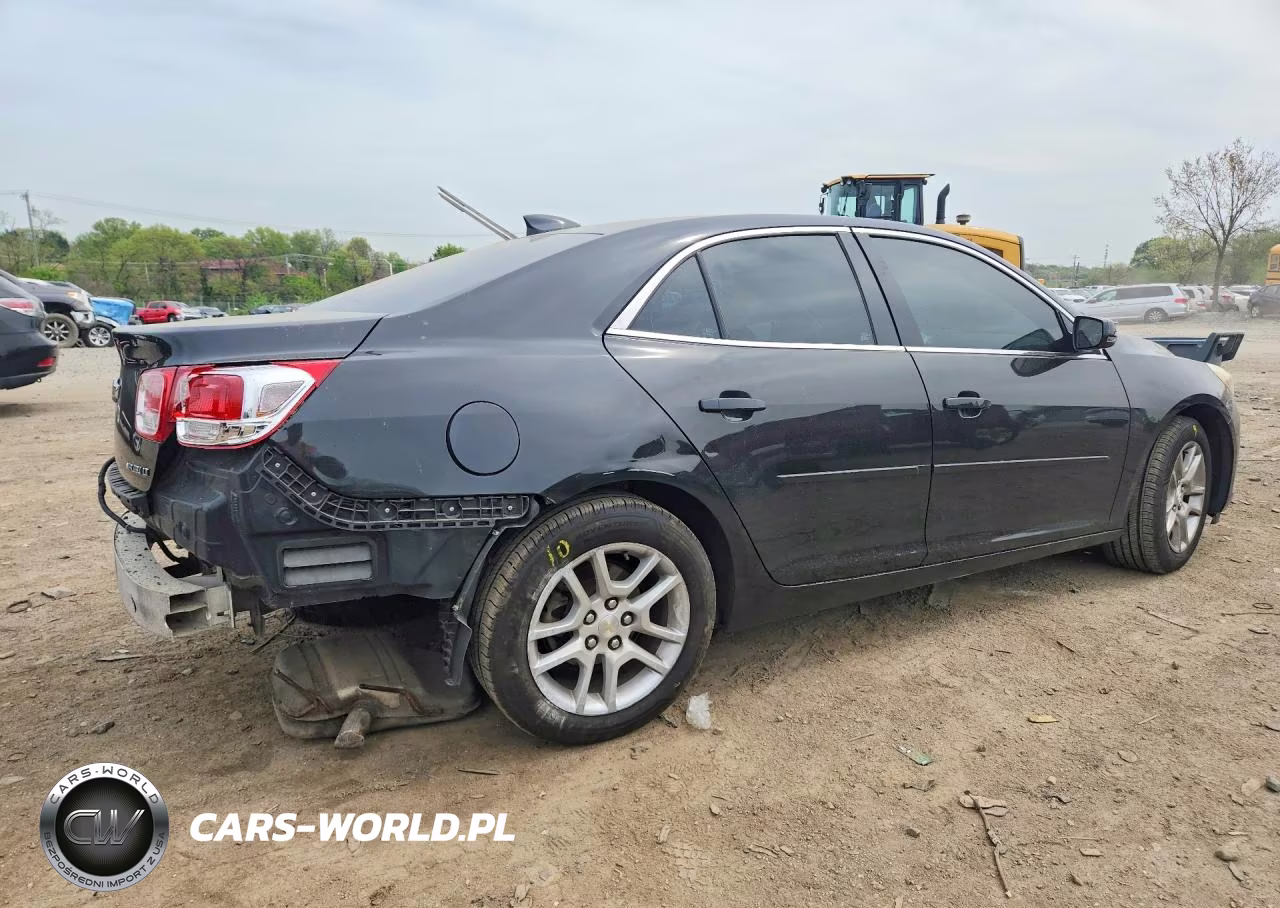 2015 Chevrolet Malibu 1Lt VIN:1G11C5SL6FF261972 - 3
