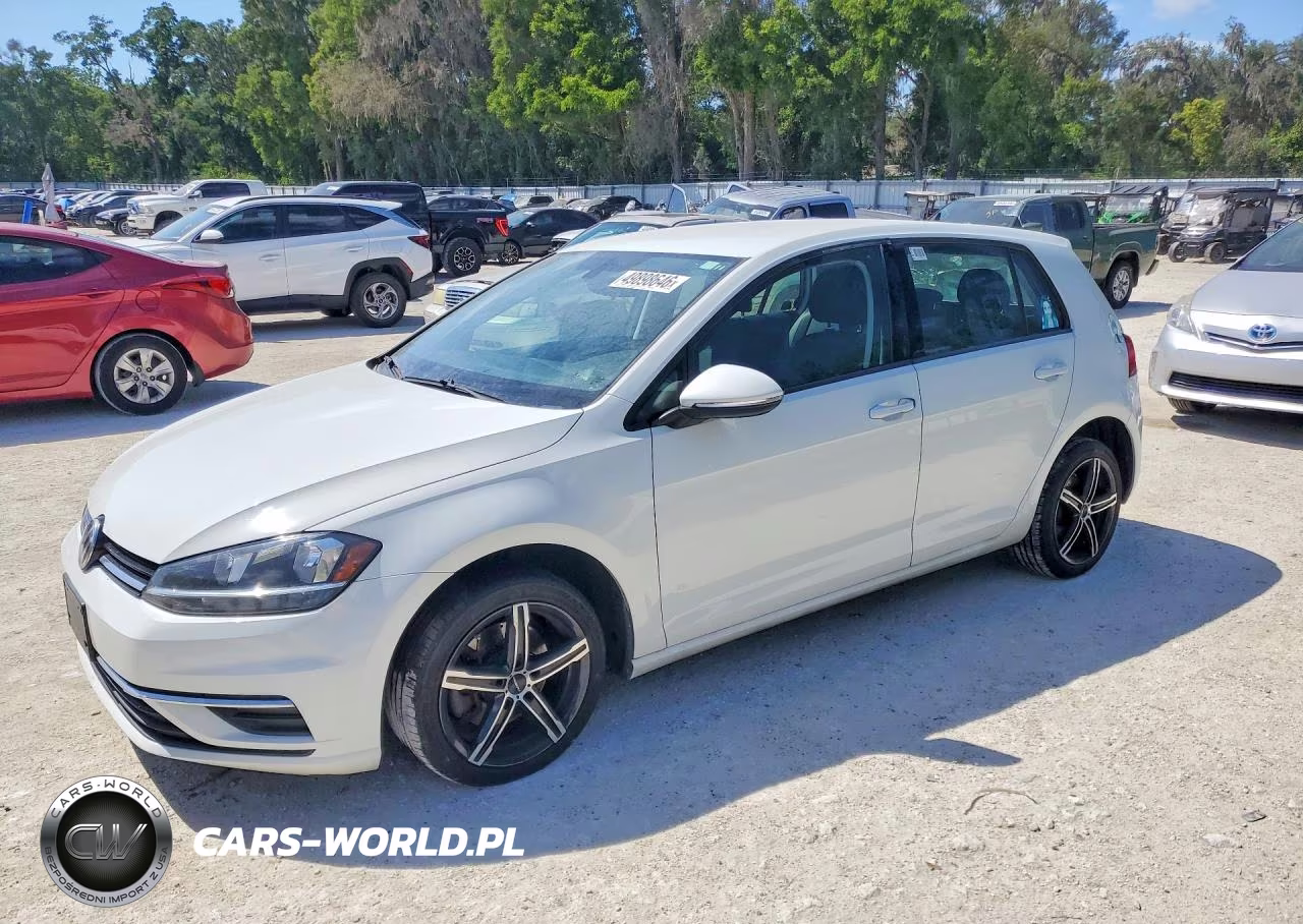 2019 Volkswagen Golf S