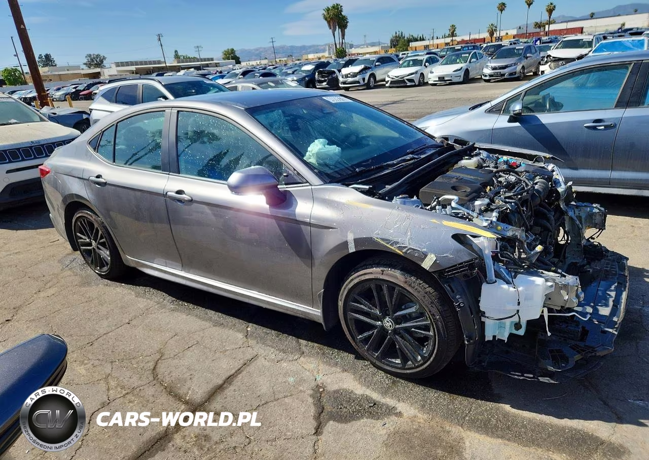 2025 Toyota Camry Se VIN:4T1DAACK5SU622375 - 4