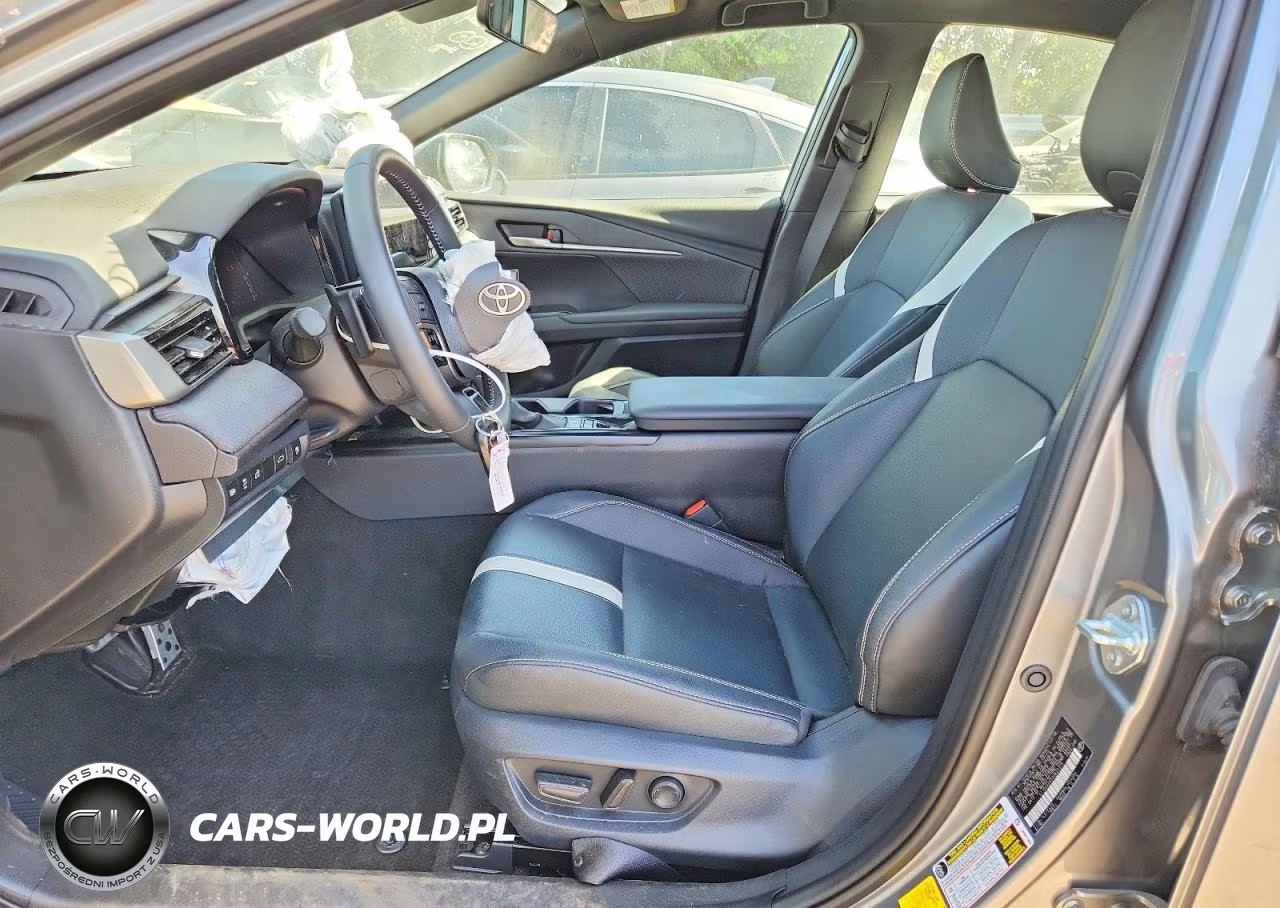 2025 Toyota Camry Se VIN:4T1DAACK5SU622375 - 7