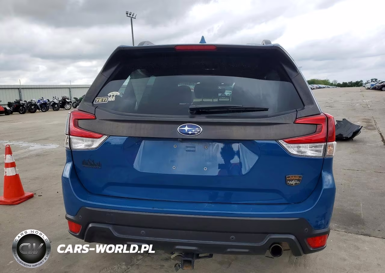 2023 Subaru Forester Wilderness VIN:JF2SKAMC3PH423729 - 6