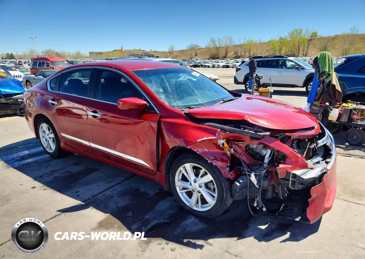 2014 Nissan Altima 2.5 VIN:1N4AL3AP9EN210122 - 4