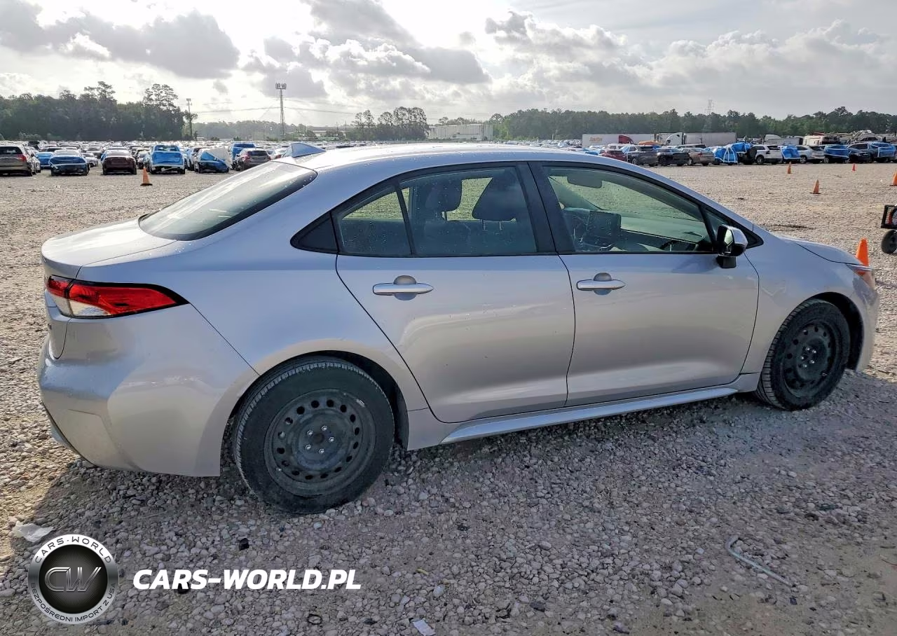 2022 Toyota Corolla Le VIN:JTDEPMAE6NJ230324 - 3