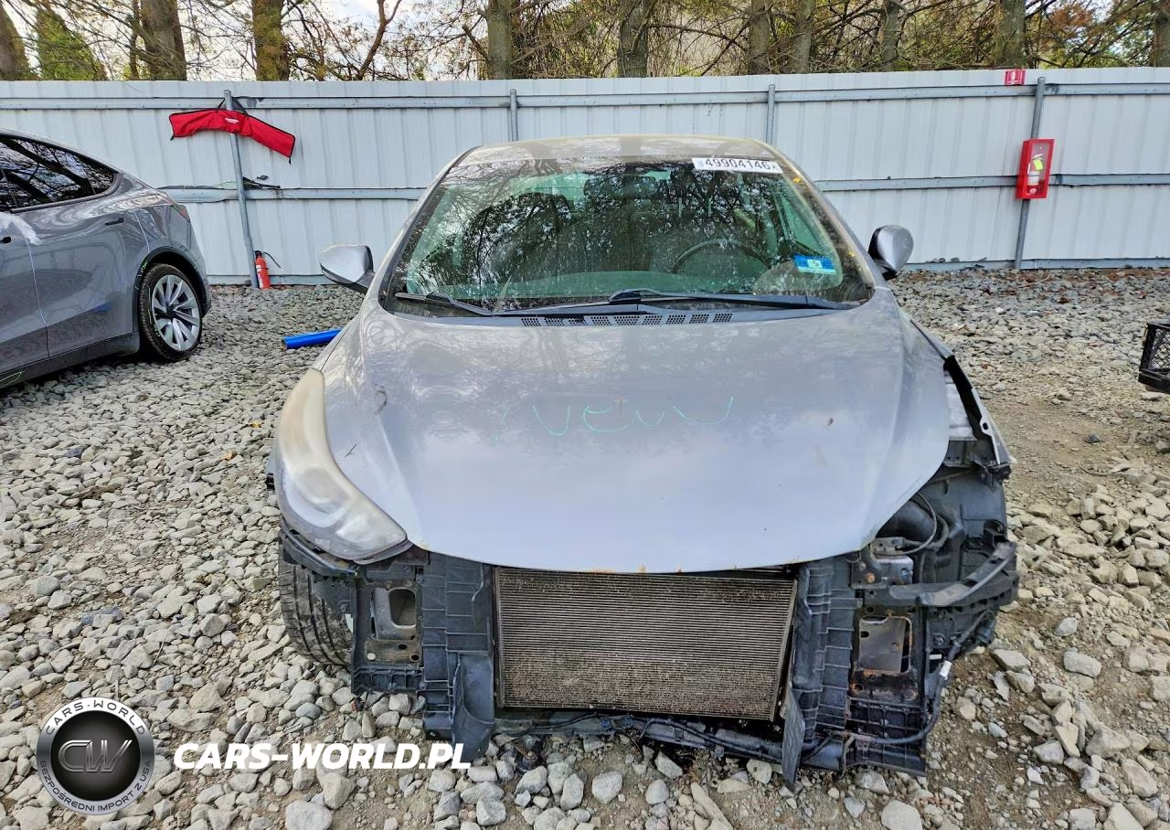 2015 Hyundai Elantra Limited VIN:KMHDH4AE7FU326368 - 5
