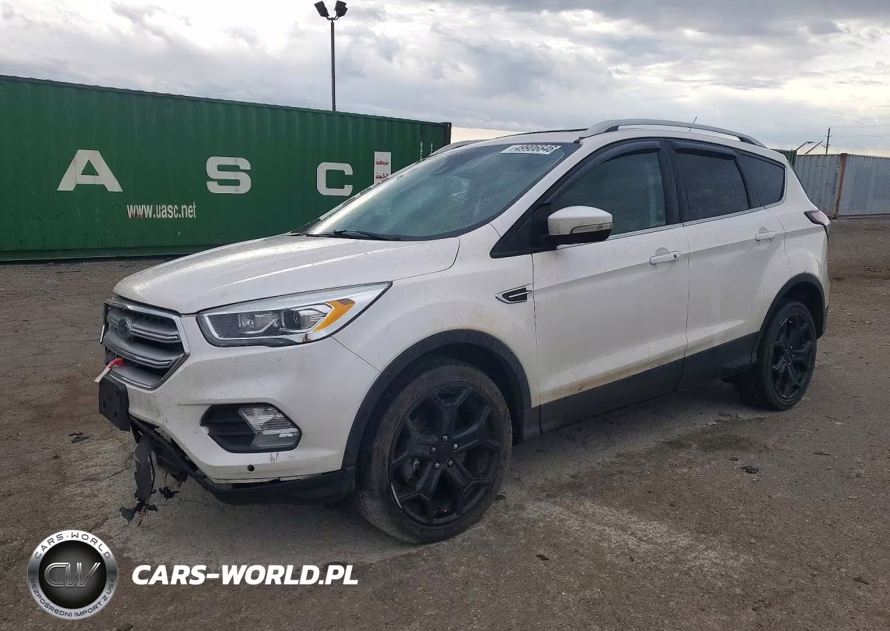 2017 Ford Escape Titanium – zdjęcie 1 z 14