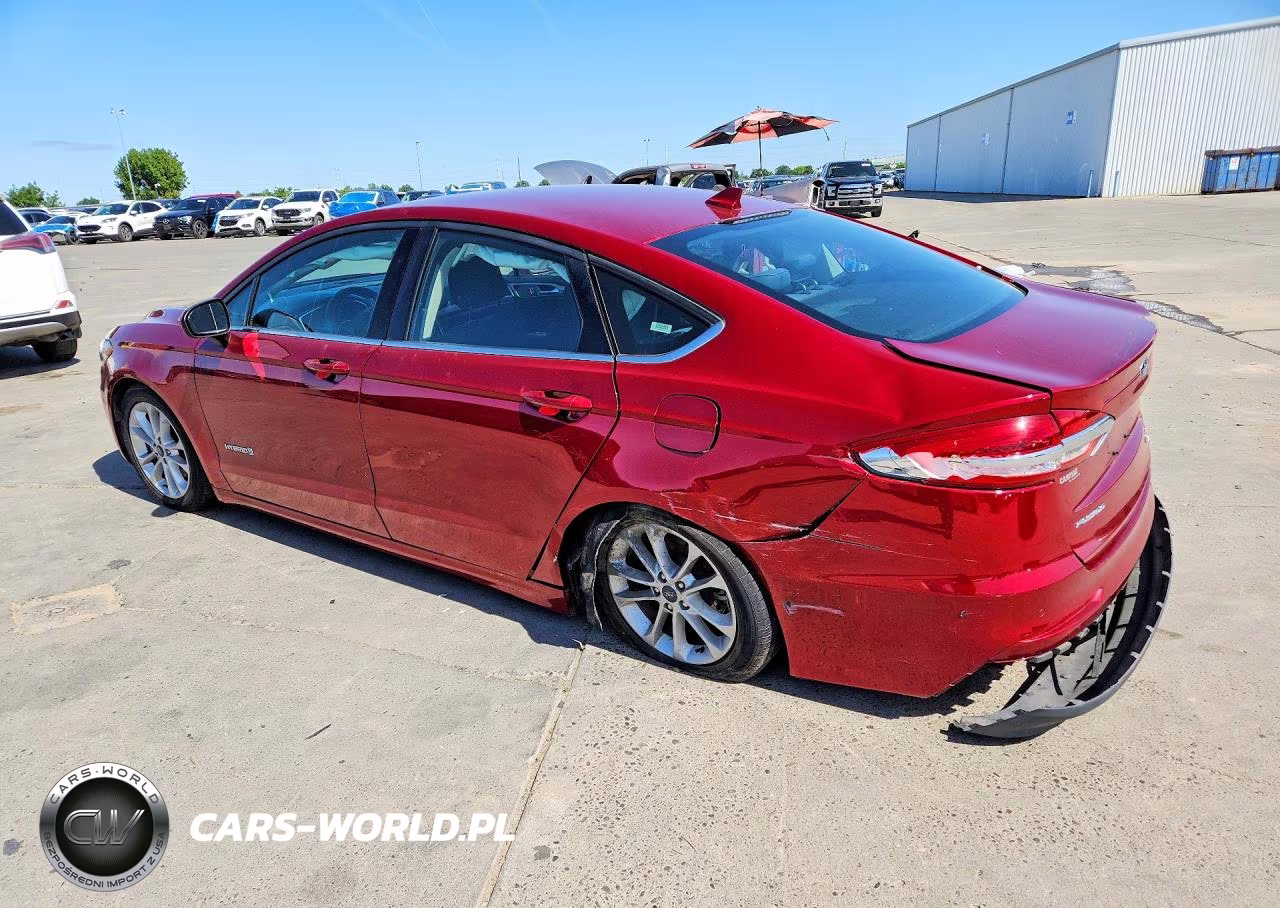 2019 Ford Fusion Se VIN:3FA6P0LU3KR222545 - 2