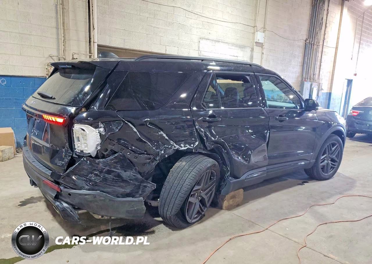 2025 Ford Explorer St VIN:1FMWK8GC1SGB17417 - 3