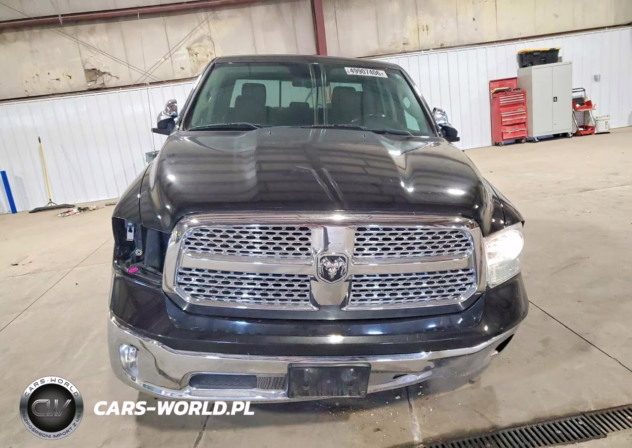 2017 Ram 1500 Laramie VIN:1C6RR7NM8HS873052 - 5