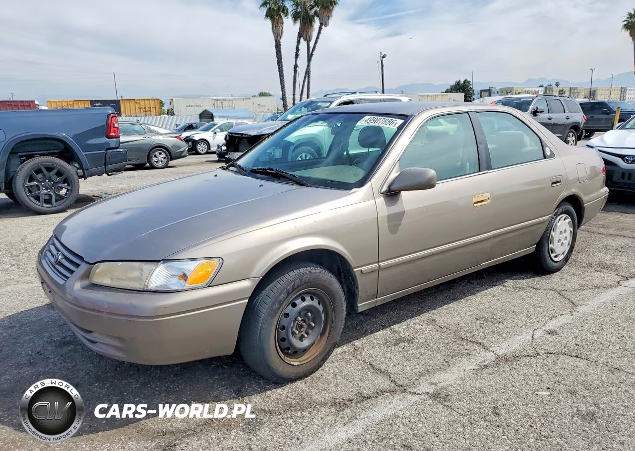 1999 Toyota Camry Le