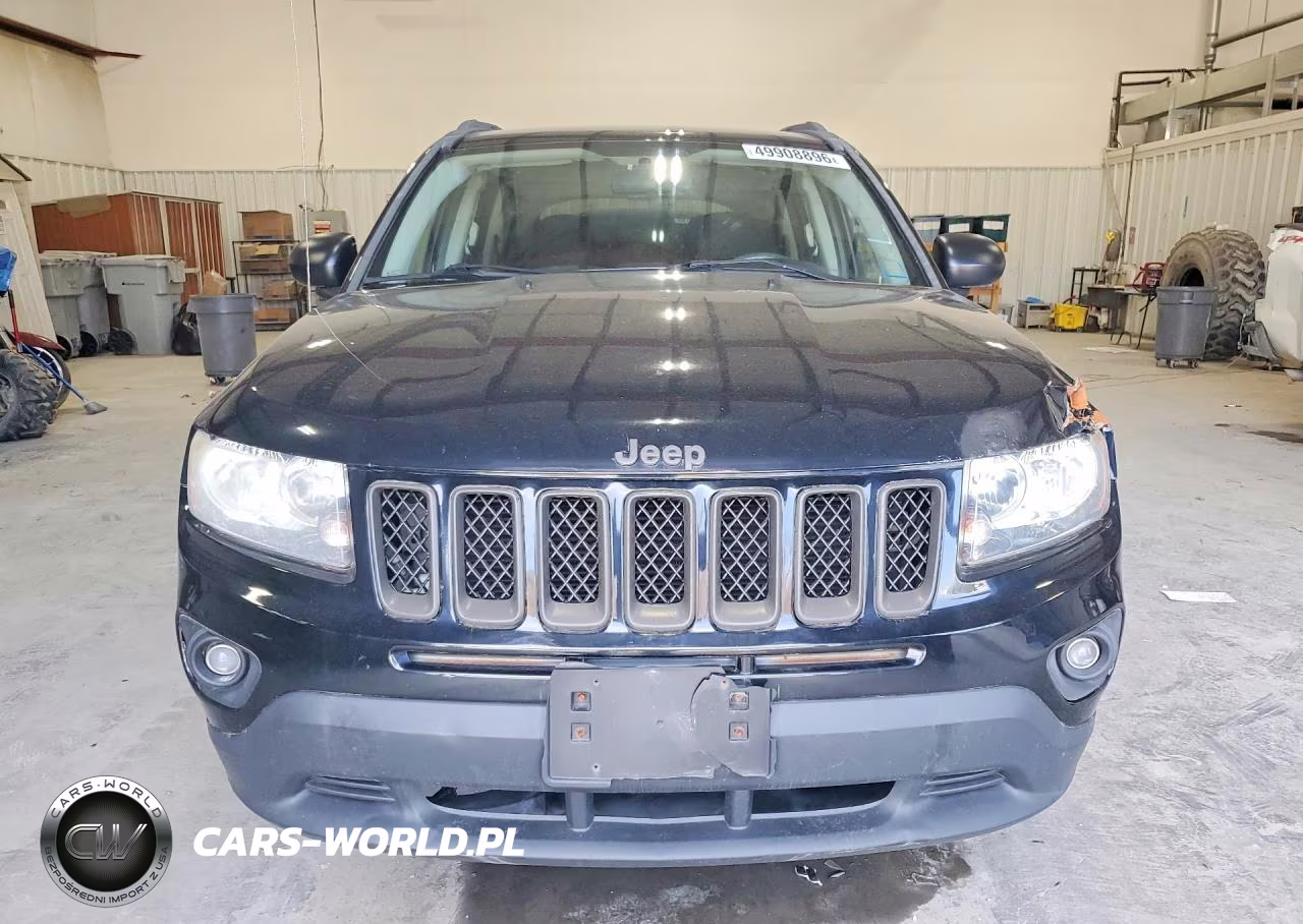 2012 Jeep Compass Latitude VIN:1C4NJDEB2CD689881 - 5
