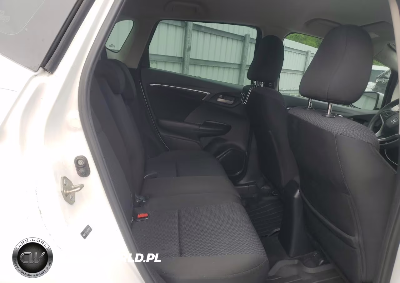 2019 Honda Fit Lx VIN:3HGGK5H47KM747576 - 10