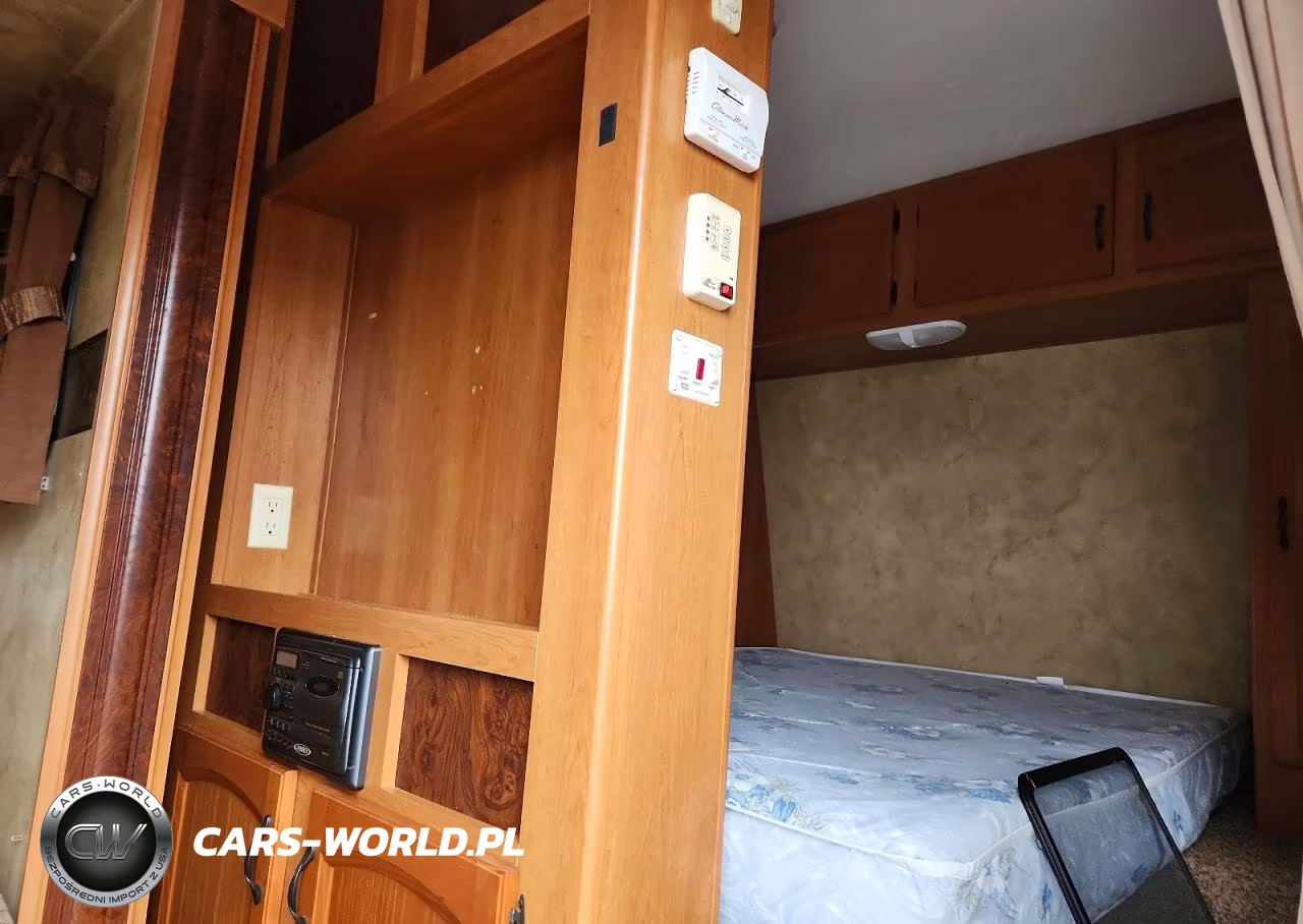 2010 Kz-Rv Hideout Se 27 D VIN:4YDT27D24A7204723 - 5