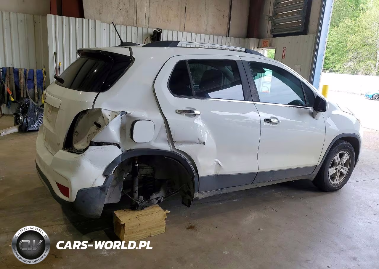 2018 Chevrolet Trax 1Lt VIN:KL7CJLSB4JB719684 - 3