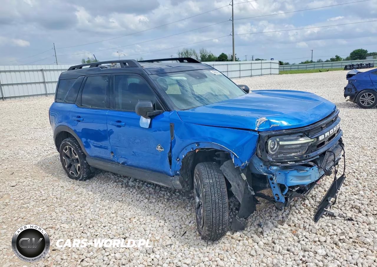 2022 Ford Bronco Sport Outer Banks VIN:3FMCR9C6XNRD99008 - 4