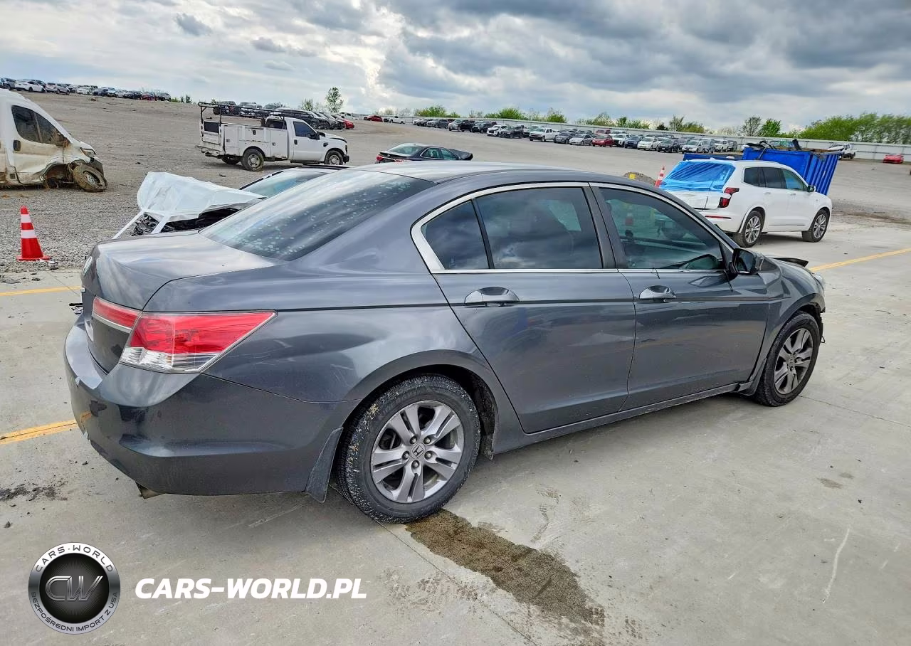 2011 Honda Accord Lxp VIN:1HGCP2F41BA089039 - 3