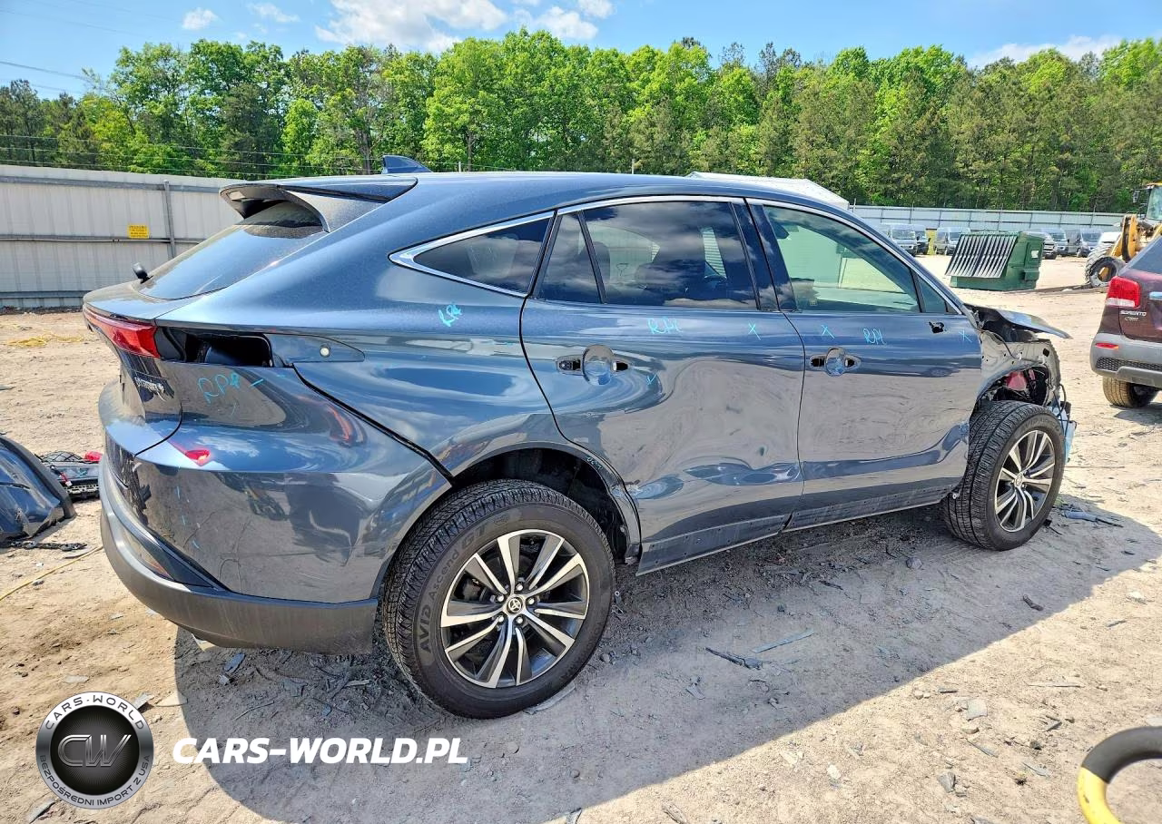 2021 Toyota Venza Le VIN:JTEAAAAH1MJ003917 - 3