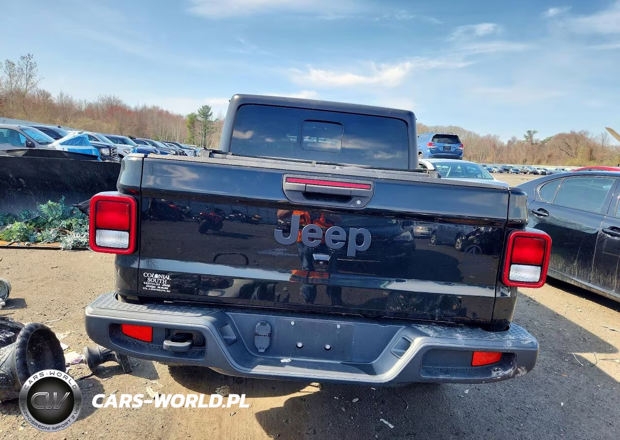 2021 Jeep Gladiator Sport VIN:1C6HJTAG2ML549398 - 6