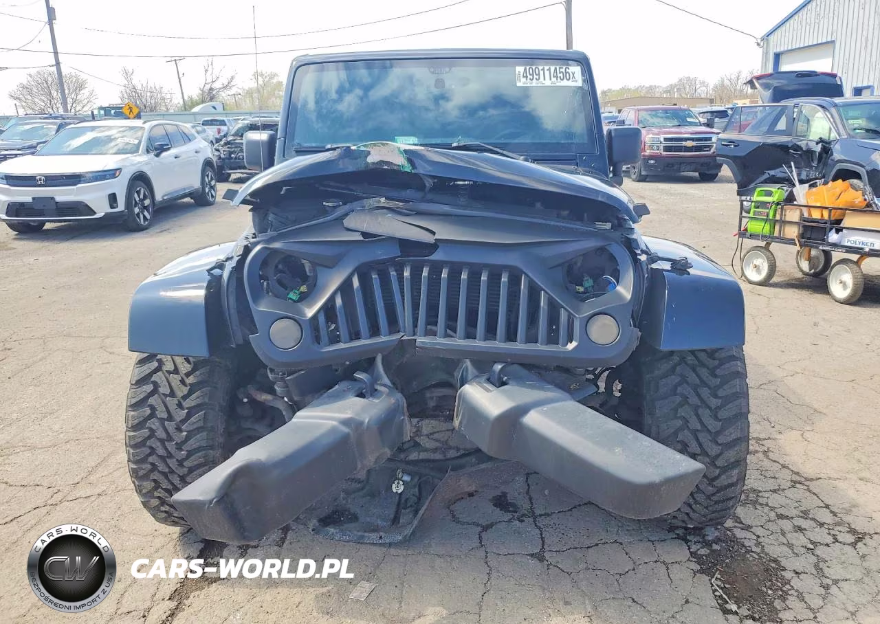 2015 Jeep Wrangler Unlimited Rubicon VIN:1C4HJWFG8FL684052 - 5