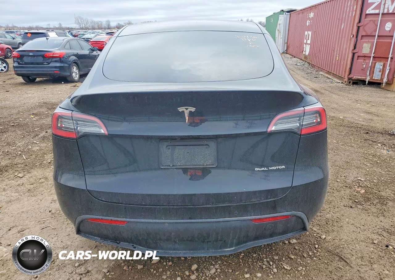 2020 Tesla Model Y VIN:5YJYGDEE3LF045854 - 6