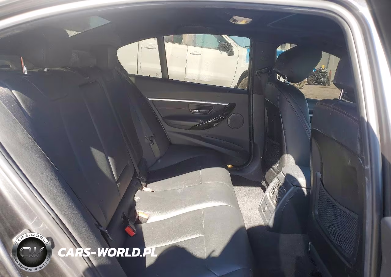 2018 BMW 330 I VIN:WBA8B9C57JEE81829 - 10