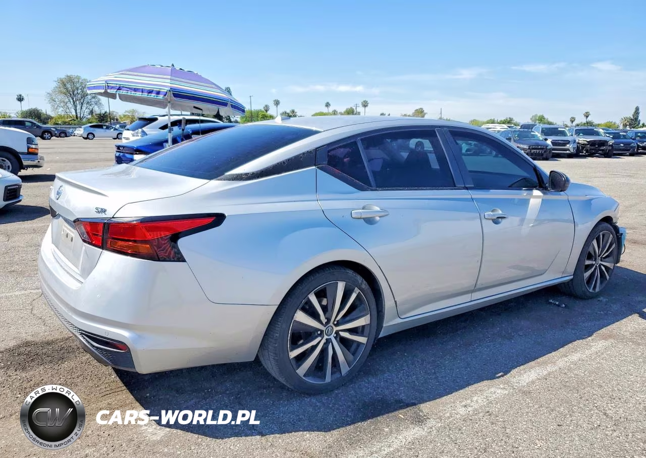 2020 Nissan Altima Sr VIN:1N4BL4CV8LC189004 - 3