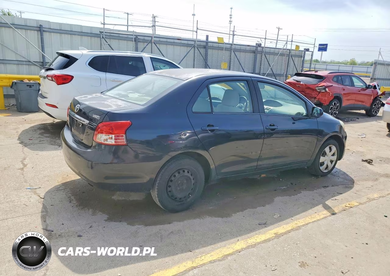 2007 Toyota Yaris Base VIN:JTDBT923671081389 - 3