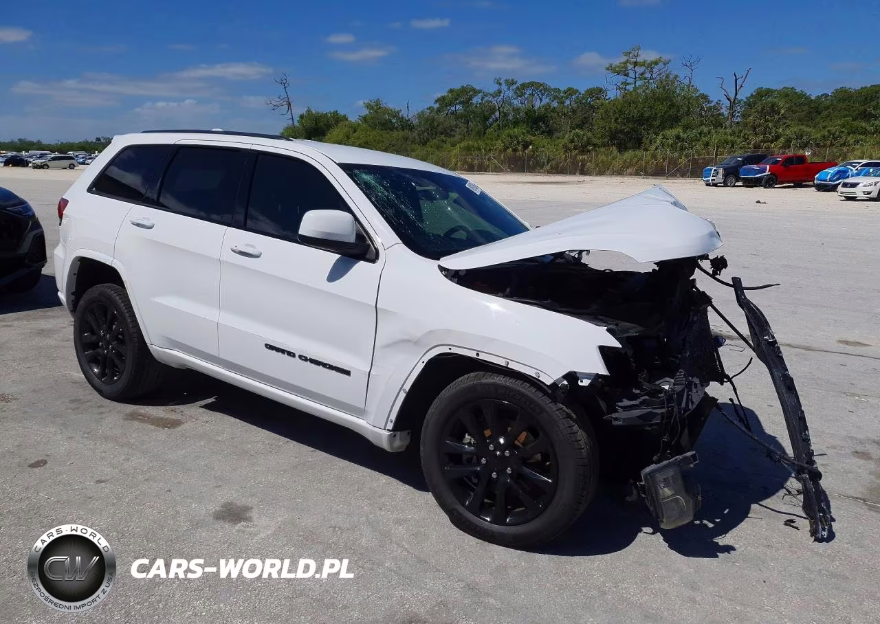 2021 Jeep Grand Cherokee Laredo VIN:1C4RJEAG0MC595739 - 4