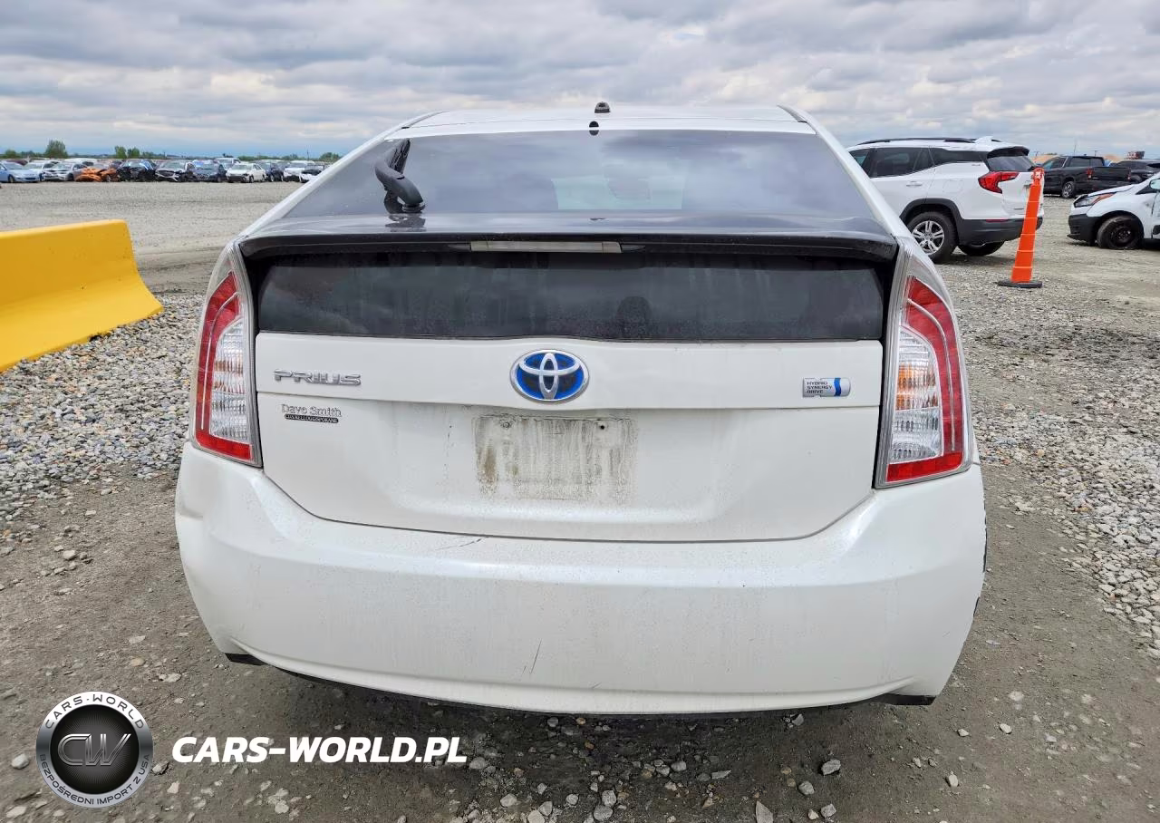 2012 Toyota Prius Two VIN:JTDKN3DU3C5530737 - 6
