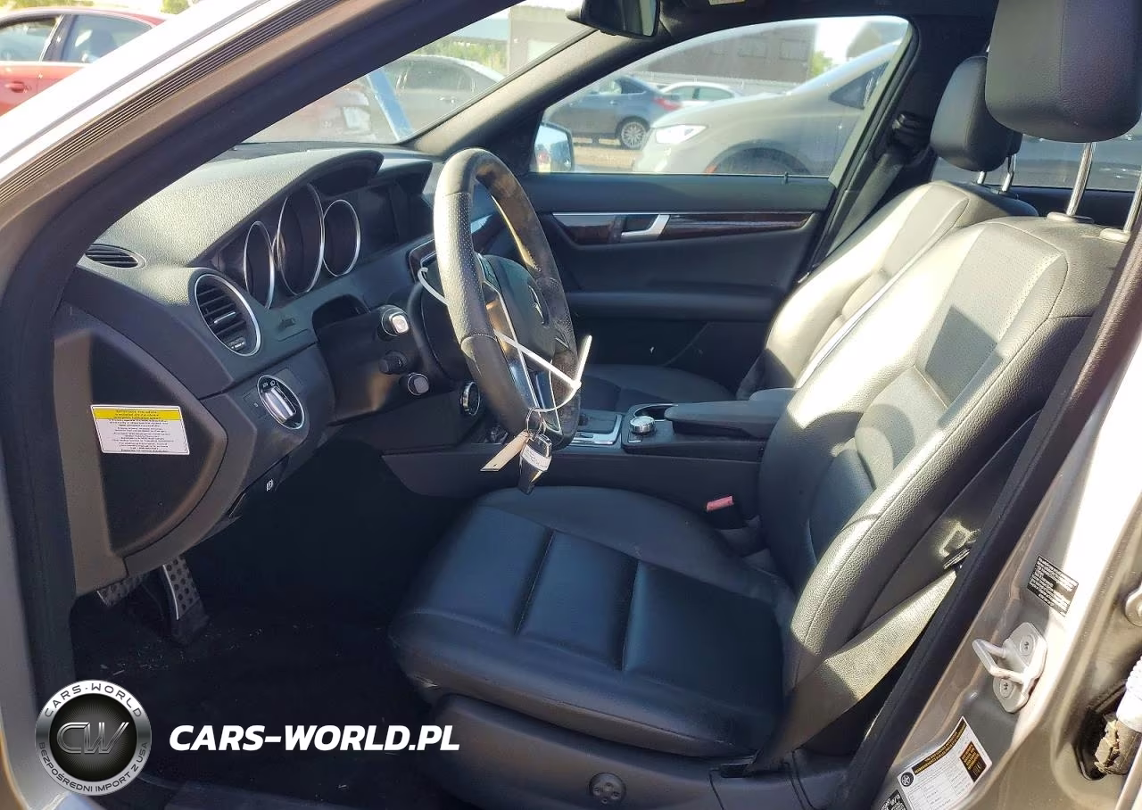 2014 Mercedes-Benz C 300 4Matic VIN:WDDGF8AB3EA892912 - 7