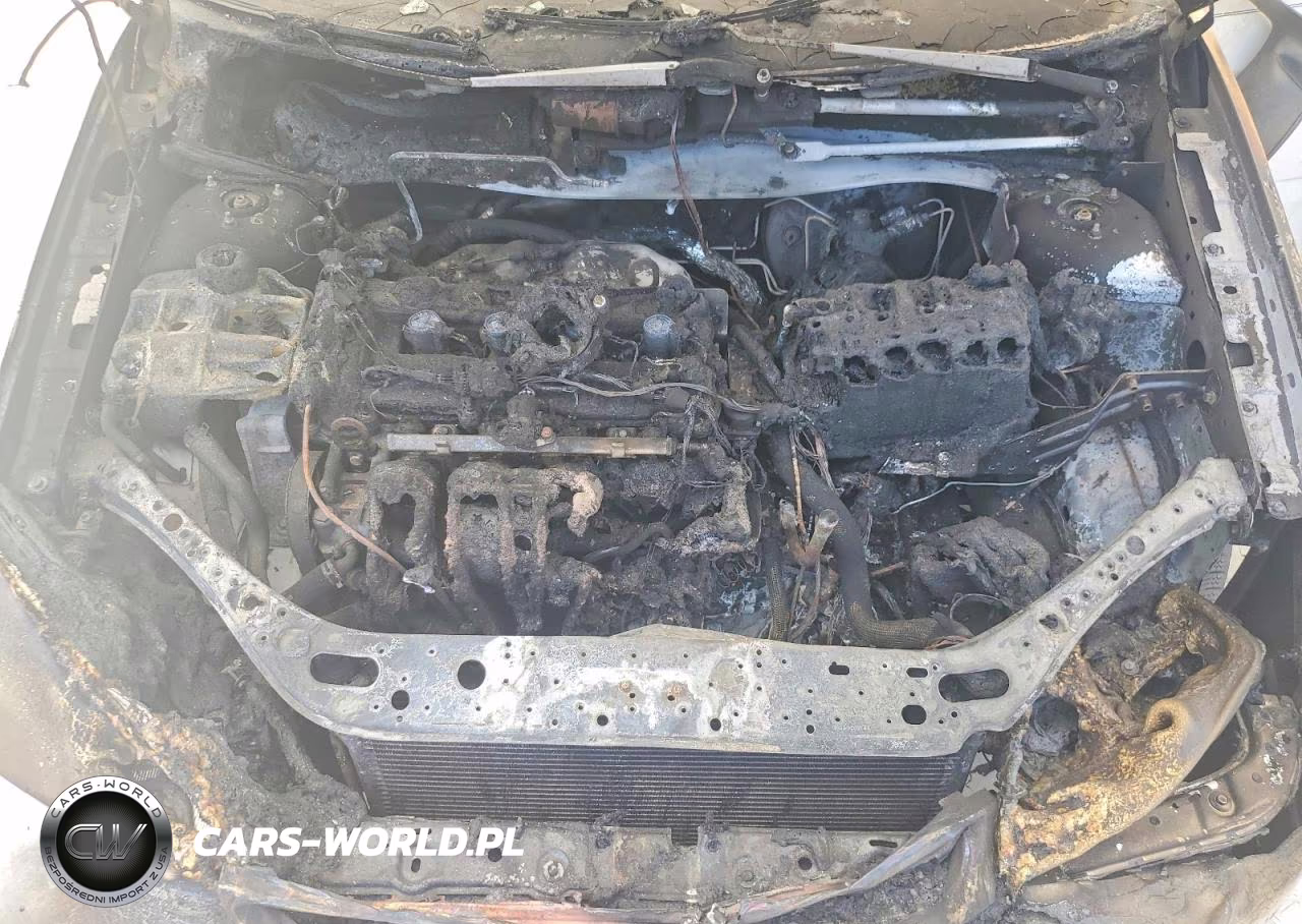 2005 Ford Focus Zx4 VIN:1FAFP34N25W198619 - 11