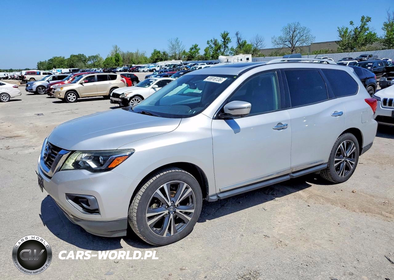 2018 Nissan Pathfinder Platinum