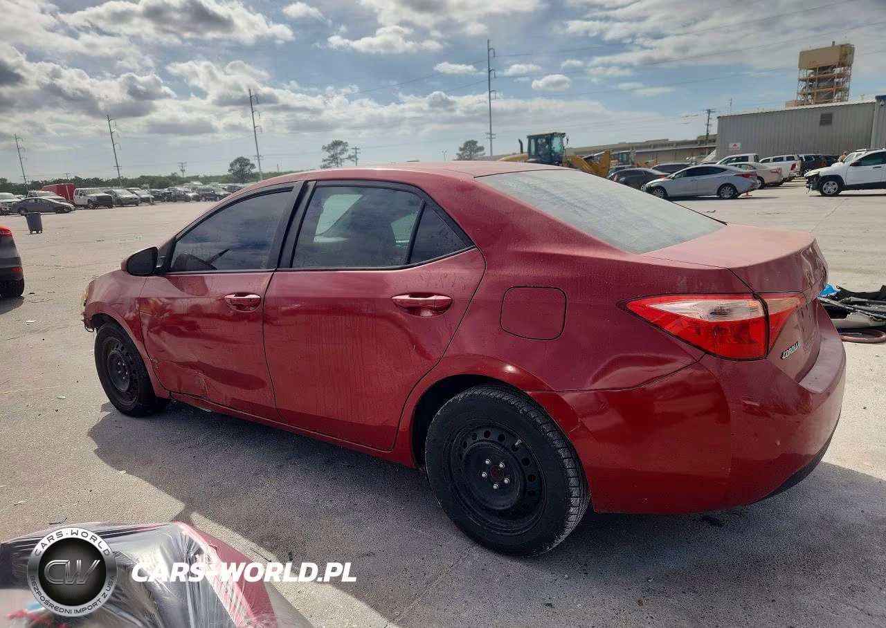 2017 Toyota Corolla Le VIN:5YFBURHE6HP662328 - 2