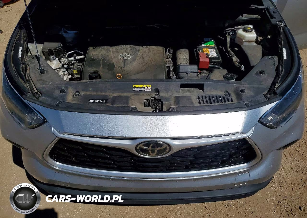 2021 Toyota Highlander Le VIN:5TDBZRBH9MS097935 - 11